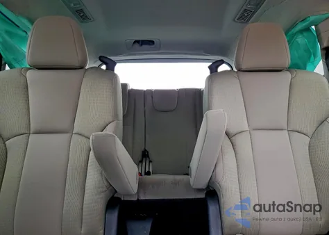 2019 Subaru Ascent Premium из США, поврежденный, VIN 4S4WMAFD0K3426248